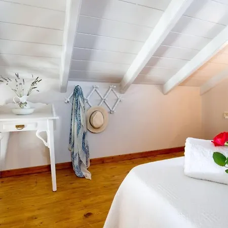 Studio Petrino - A Holiday Nest! Velianitatika Exterior photo